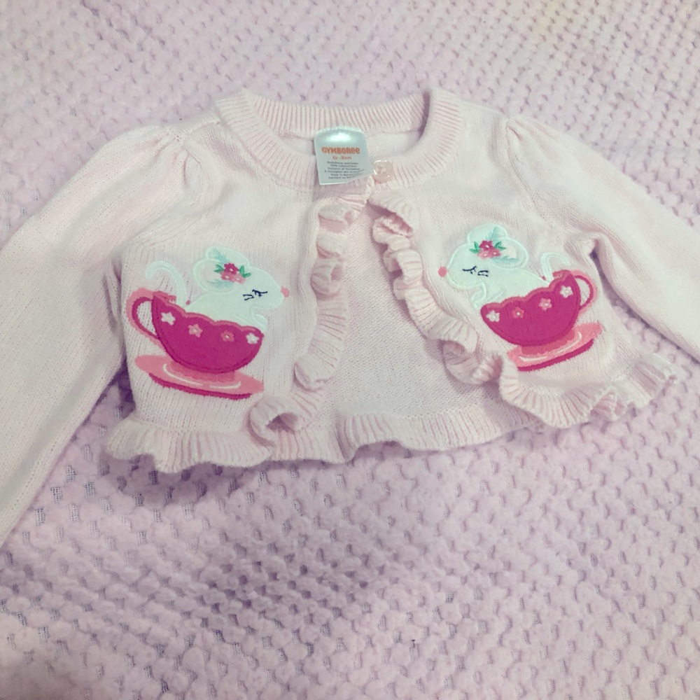 NB pink cardigan / sweater rosado de recién nacido